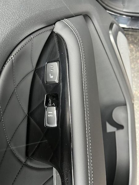 KGM Rexton (2026) 2.2 e-XDI Premium, BP, 4x4 - fotka 11 z 16