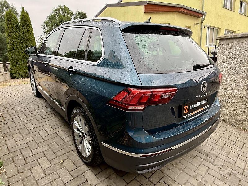 Volkswagen Tiguan (2022) 2,0TDi 110kW LIFE DSG ČR,1.maj - fotka 14 z 19