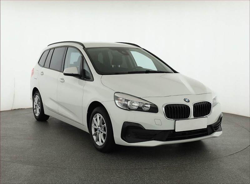 BMW Řada 2 (2018) 218i Gran Tourer, Automat - fotografie inzerátu