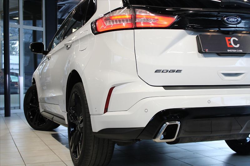 Ford Edge TDCi AWD Bi-Turbo ST-Line - fotka 33 z 36