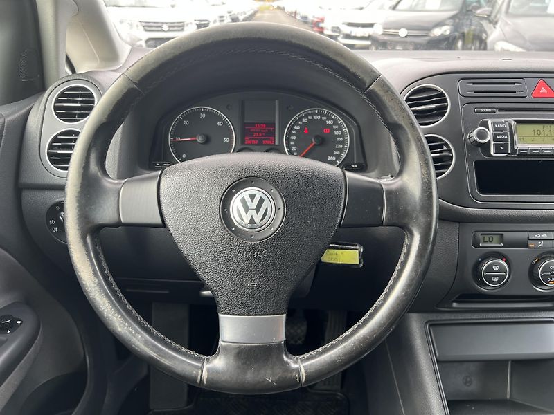 Volkswagen Golf Plus 1.9TDi 66kw ČR - fotka 11 z 33