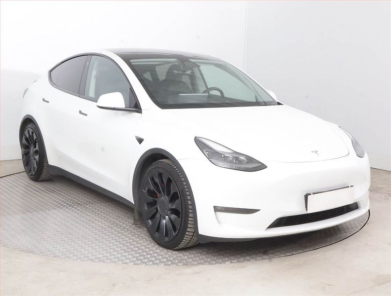 Tesla Model Y (2022) Performance 79kWh, SoH 91% - fotografie inzerátu
