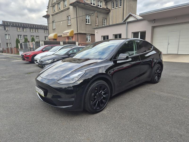 Tesla Model Y LONG RANGE DUAL MOTOR TZ 91,0% - fotka 2 z 50