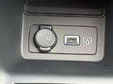 Peugeot 308 (2026) SW STYLE Hybrid 145 e-DCS6 - náhled 18