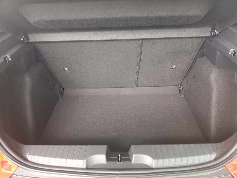Fiat Grande Panda (2026) Pop 1.2 Turbo Hybrid 110k - fotka 14 z 36