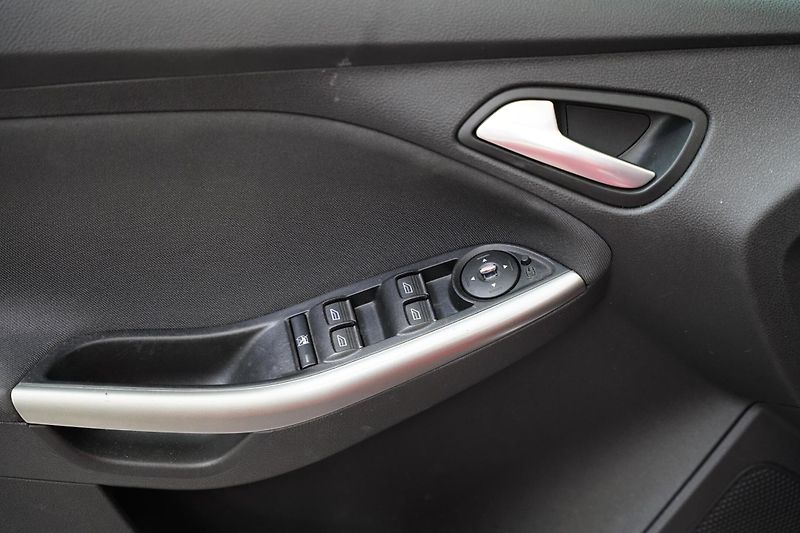 Ford Focus - fotka 12 z 22