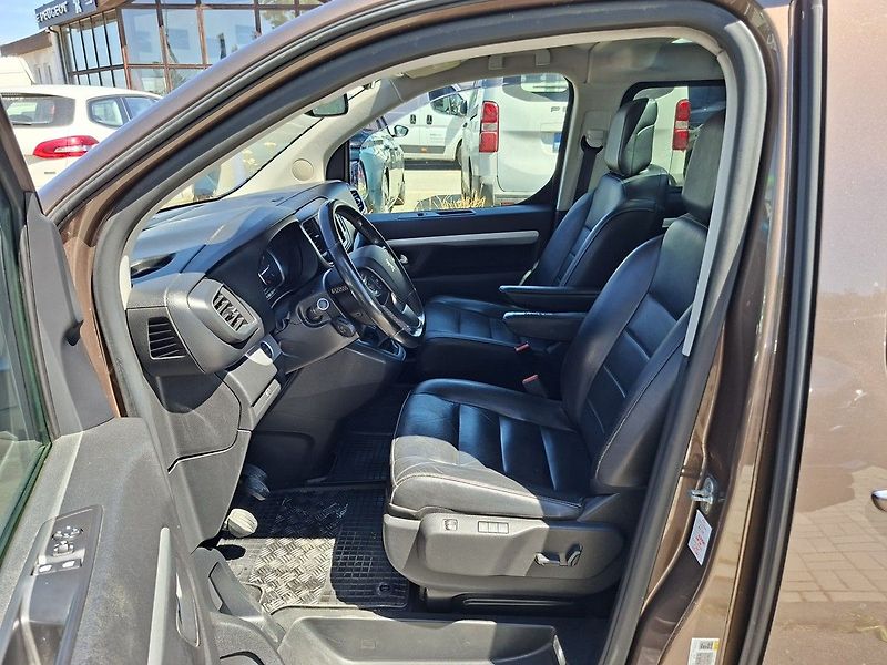 Peugeot Traveller 2,0 BHDI 150k 8M - fotka 12 z 27