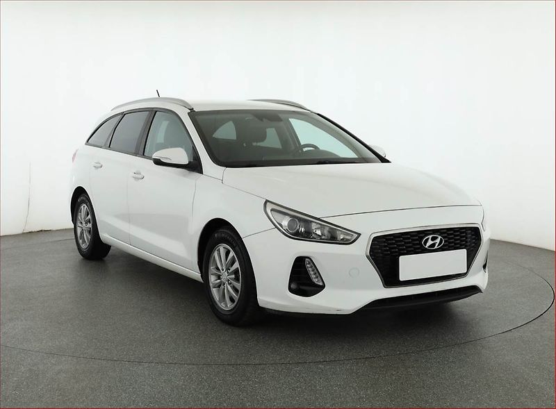 Hyundai i30 (2018) 1.6 CRDi, Serv.kniha, Tempomat - fotografie inzerátu