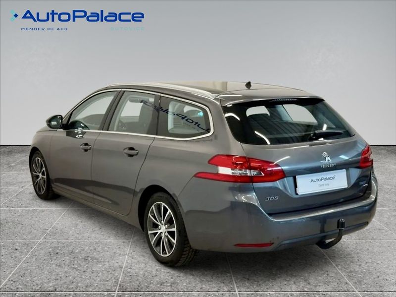Peugeot 308 1,6 blueHDI nová STK - fotka 6 z 15