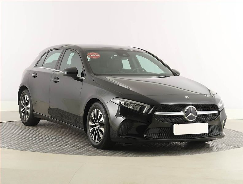 Mercedes-Benz Třídy A (2022) A 180 d - fotografie inzerátu