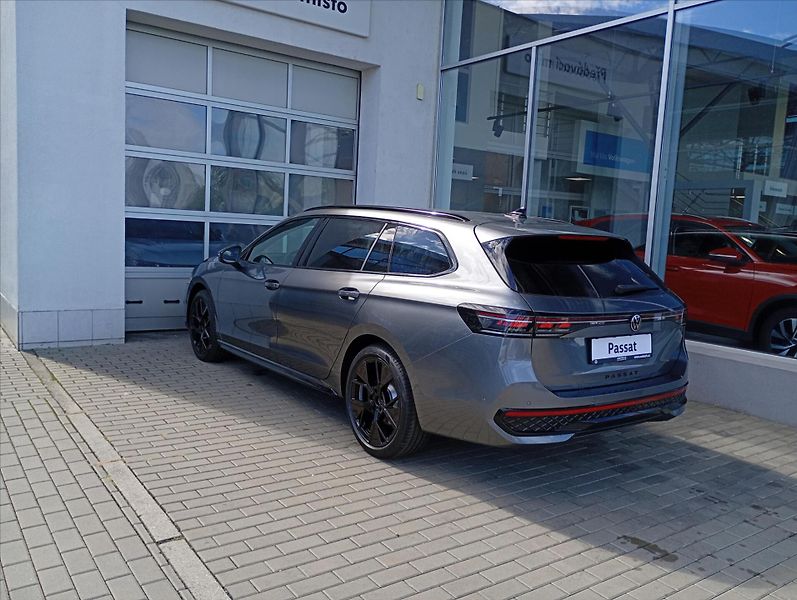 Volkswagen Passat (2026) 2,0 TDI 110kW 7DSG  R-Line Peo - fotka 7 z 19