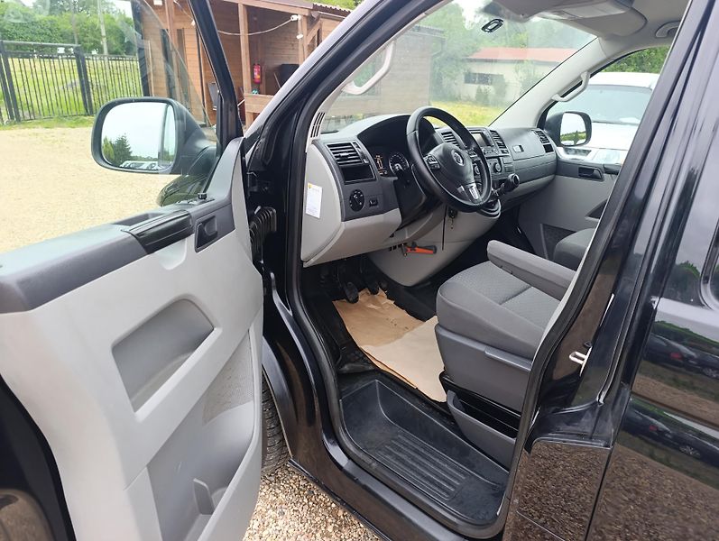 Volkswagen Transporter (2014) 2.0 TDi 103kw rozvody DPH - fotka 13 z 19