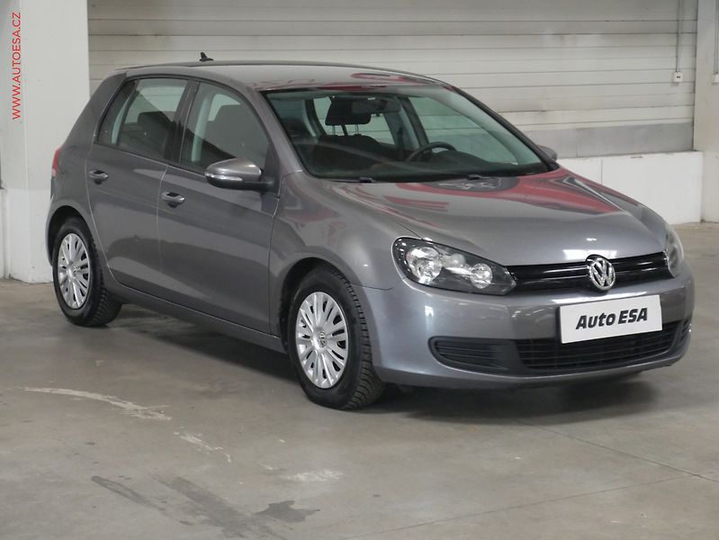 Volkswagen Golf (2010) 1.6TDi, autoAC, STK10/27 - fotografie inzerátu
