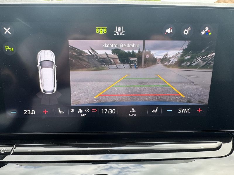 Škoda Octavia (2021) 2.0TDI 110kW DSG STYLE+ LED ČR - fotka 18 z 31