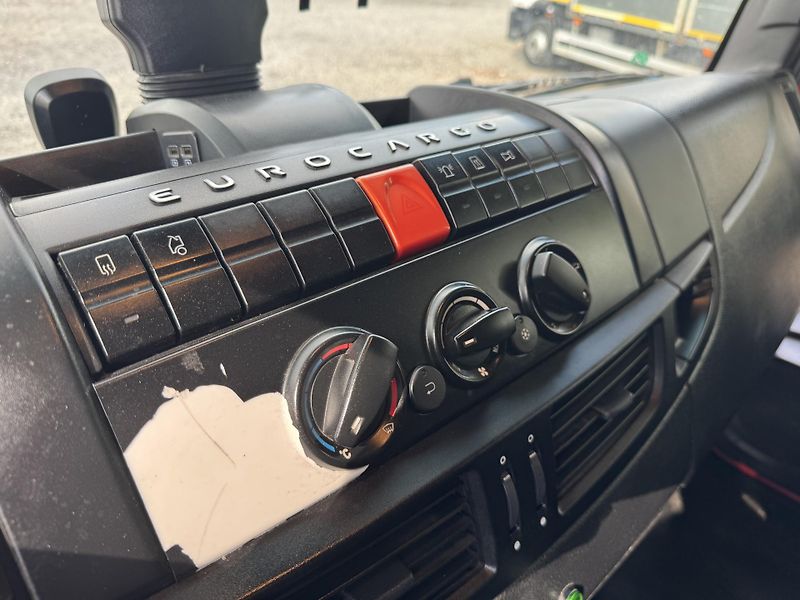 Iveco Eurocargo (2016) EUROCARGO 140E28,SHRNOVACKA,AC - fotka 17 z 20