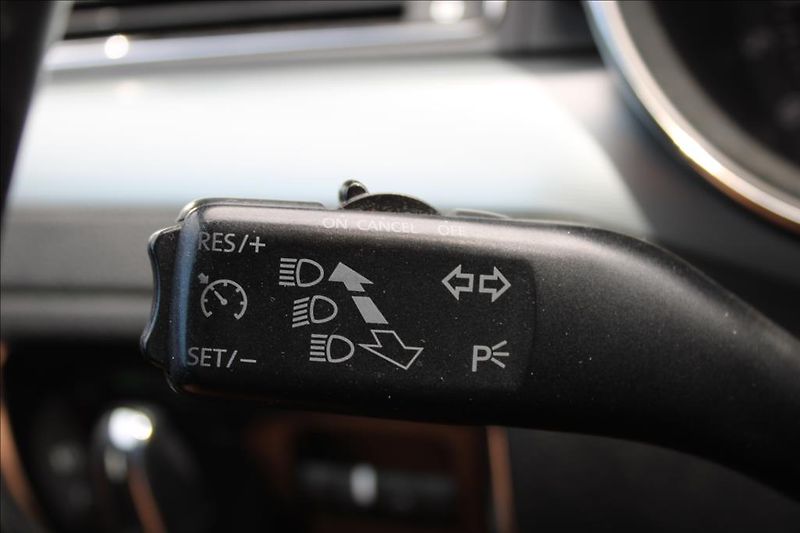 Škoda Superb 2,0 TDi  4 x 4, DIG.KLIMA, ČR - fotka 18 z 38