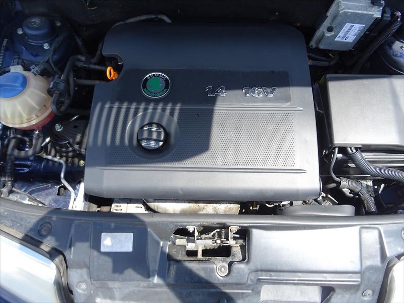 Škoda Fabia 1,4 - fotka 20 z 24