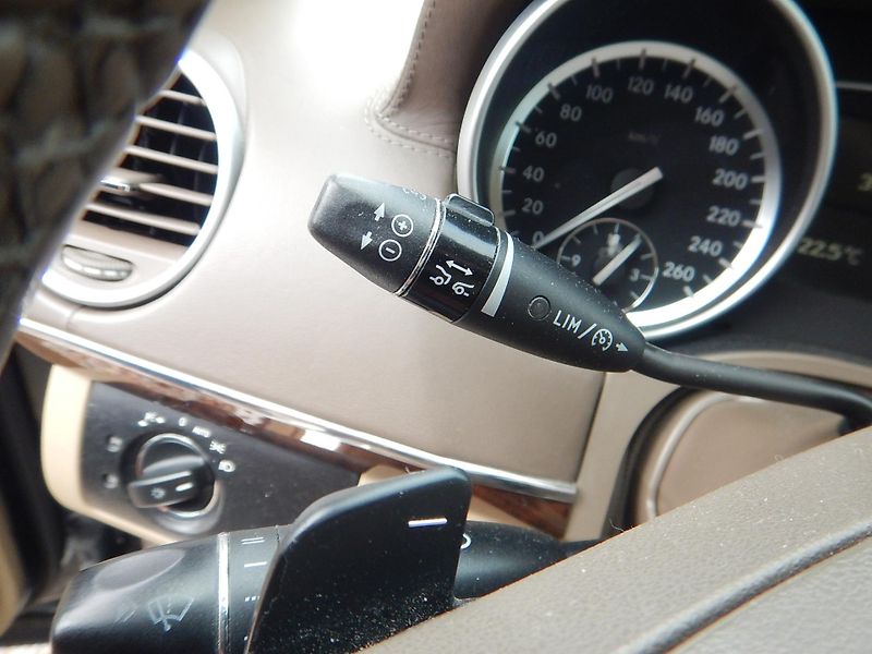 Mercedes-Benz GL 450 CDI 4MATIC, ČR, 7 MÍST - fotka 21 z 30