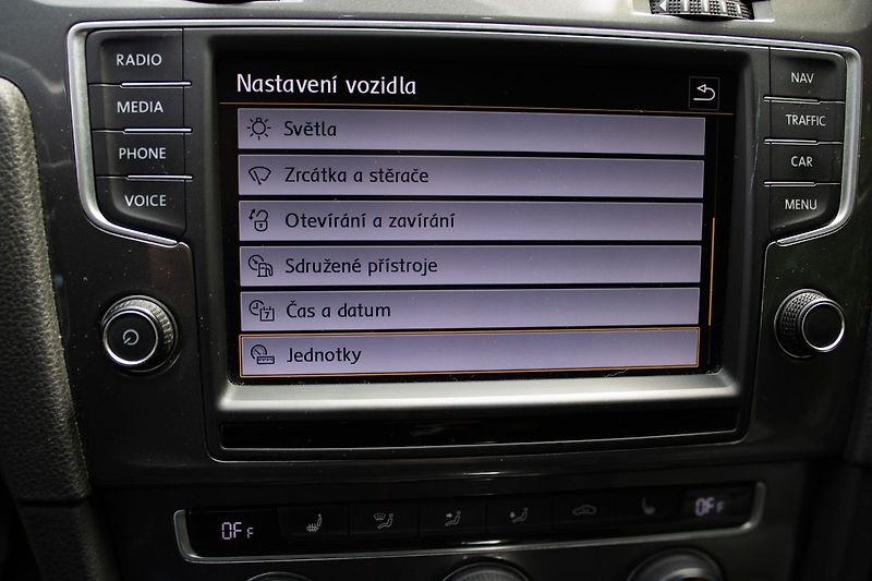 Volkswagen e-Golf eGolf, nová STK, 100% stav. - fotka 26 z 46