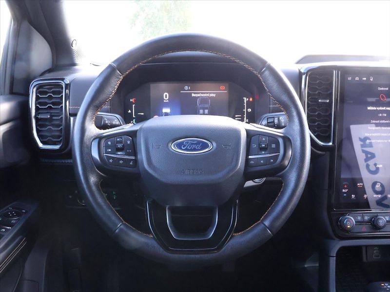 Ford Ranger 3,0 V6 TDI Aut. Wildtrak DPH C - fotka 19 z 37