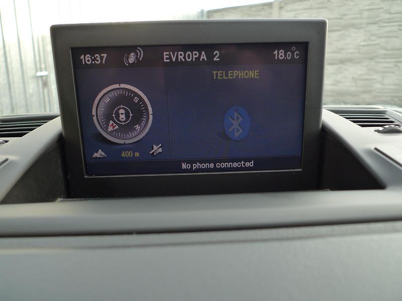 Alfa Romeo Giulietta 1,4 TB 125kW Navi Panorama - fotka 32 z 39