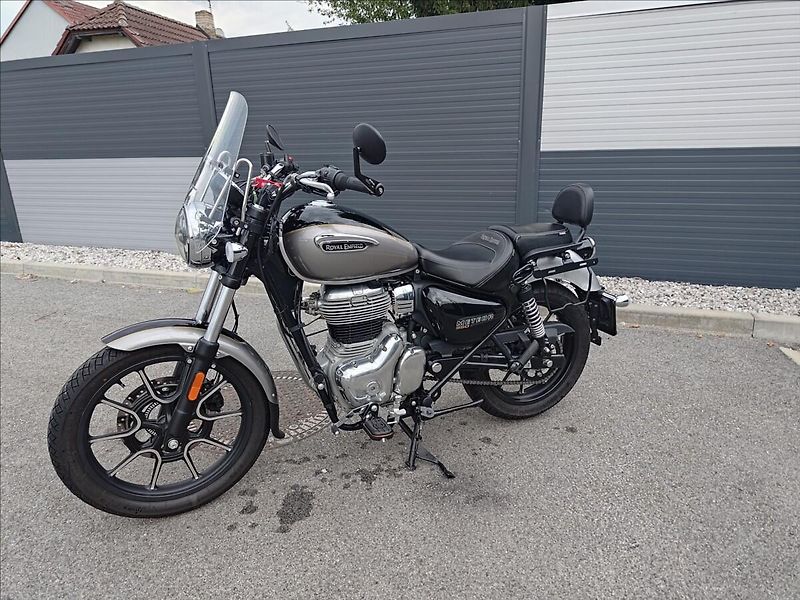 Royal Enfield Meteor 350 LED - fotka 20 z 23
