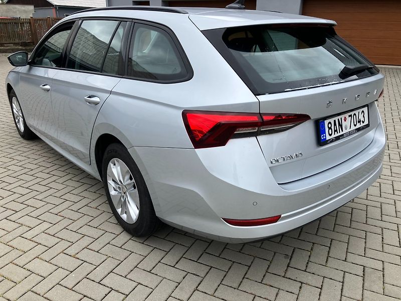 Škoda Octavia (2021) 2.0TDI AMBITION PLUS NAJ.43TKM - fotka 6 z 29