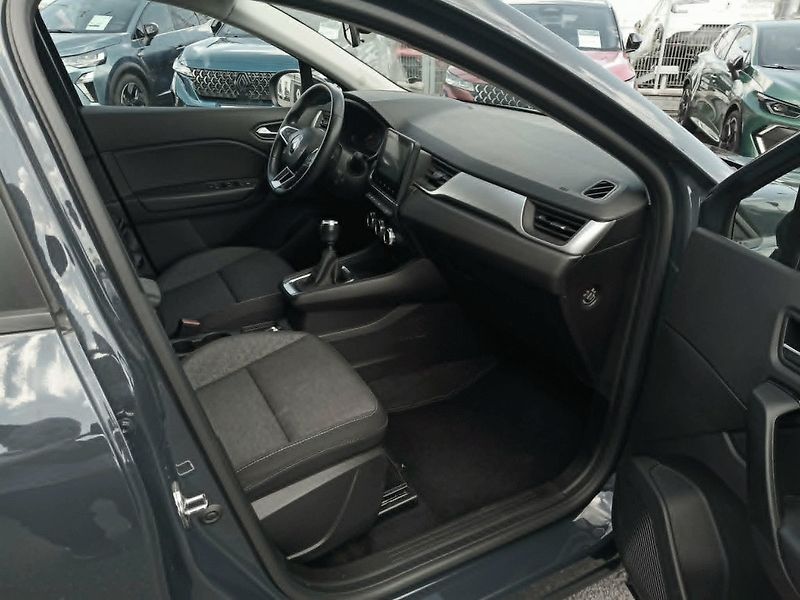 Renault Captur (2022) TCe 100 Zen - fotka 10 z 24