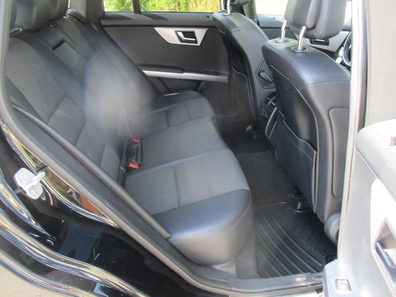 Mercedes-Benz GLK 220 CDi*4MATIC*BLUEEFF*TZ*AMG - fotka 27 z 37