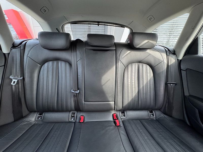 Audi A6 (2016) 3,0 TDI 160 Kw Sline - fotka 12 z 39