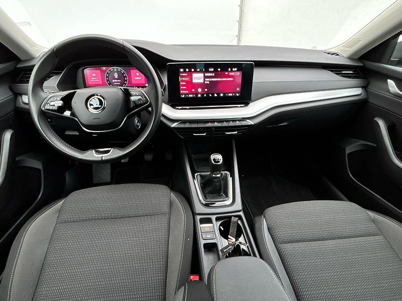 Škoda Octavia Selection - fotka 5 z 28