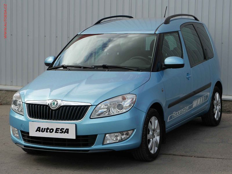 Škoda Roomster (2012) 1.2 TSI, 1.maj,ČR, Ambition - fotka 3 z 15
