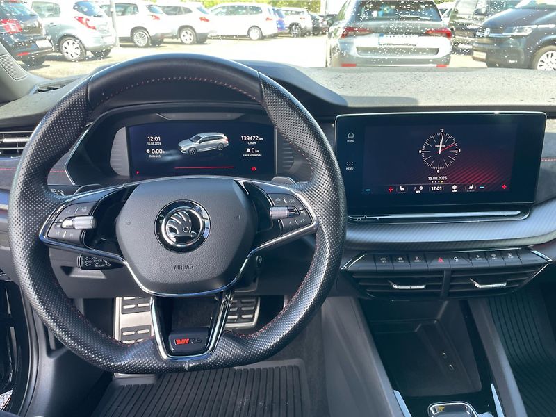 Škoda Octavia COMBI 2.0 TDi DSG 7st. RS - fotka 17 z 29