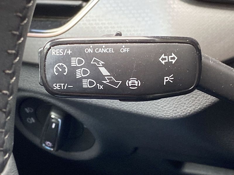 Škoda Scala (2023) 1.0 TSI Style - fotka 15 z 34