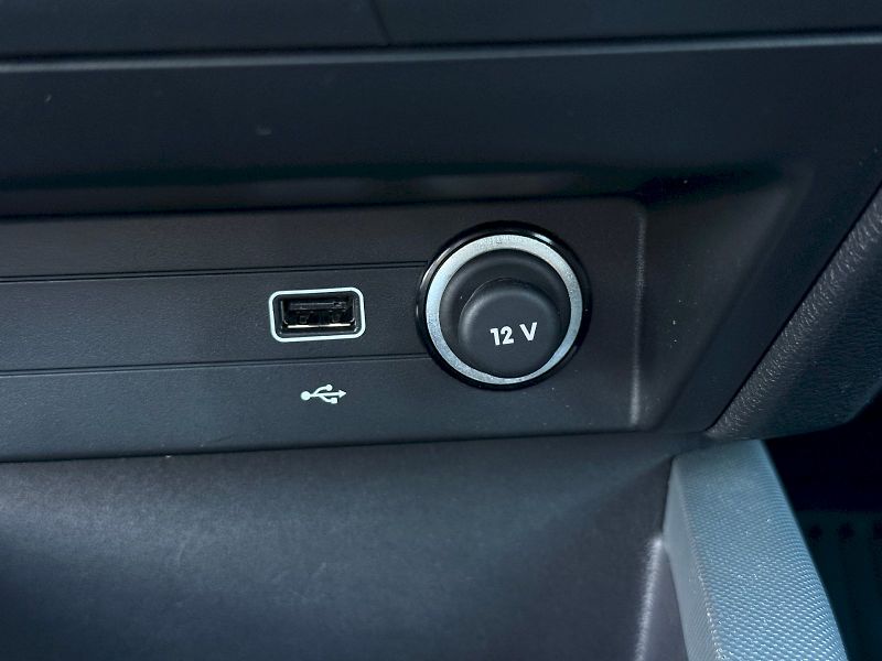 Škoda Fabia (2022) Combi 1.0 TSI 70 kW - fotka 12 z 20