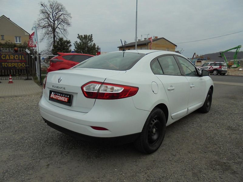 Renault Fluence (2012) 1.6i 16V- DIGIKLIMA- ČR - fotka 7 z 11