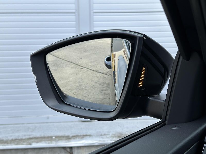 Škoda Karoq 1.5TSi DSG 150PS Sportline Mat - fotka 10 z 38