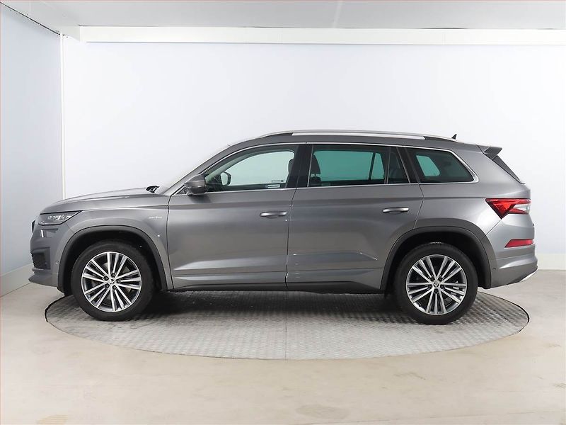 Škoda Kodiaq (2023) 2.0 TDI - fotka 3 z 25