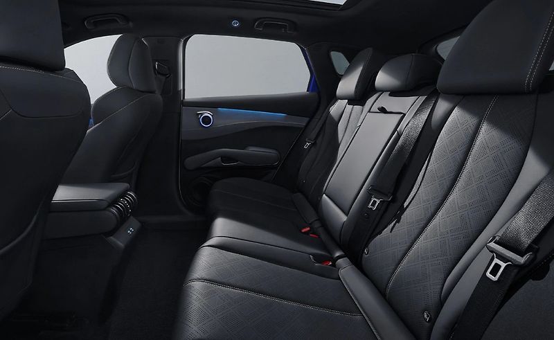BYD Ostatní (2026) Excellence AWD - fotka 7 z 7