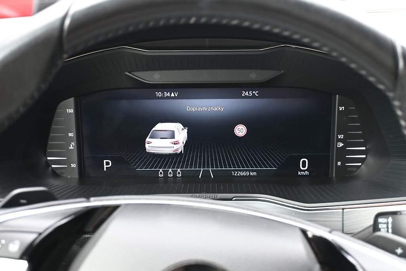 Škoda Superb (2022) 2.0 DSG LED VIRTUAL ACC Kamera - fotka 28 z 36