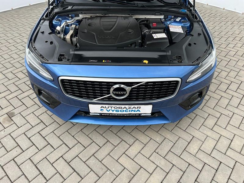 Volvo S90 (2018) D5 AWD R-design Polestar ČR - fotka 13 z 44