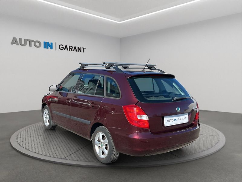 Škoda Fabia (2012) Elegance 1.2 TSi 77kW, ČR, ser - fotka 7 z 19