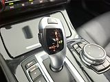 BMW Řada 5 (2015) 520d xDrive, 4X4, Automat - náhled 13