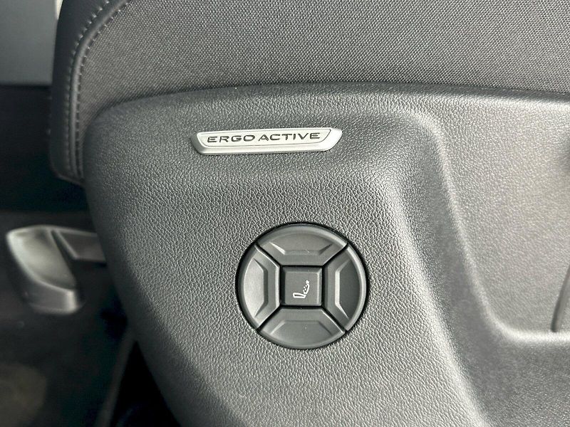 Volkswagen Tayron (2025) Elegance 2.0 TSI 150kW 4Motion - fotka 36 z 42