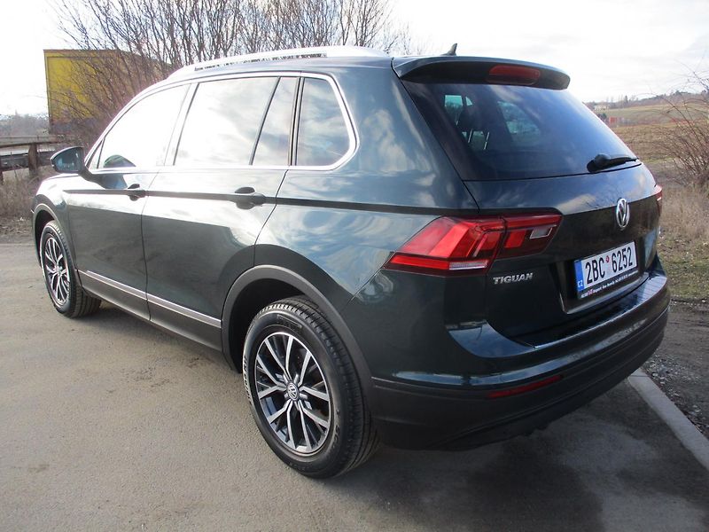 Volkswagen Tiguan 2.0TDi*4x4*7DSG*NAVI*T.ZAŘ - fotka 8 z 51