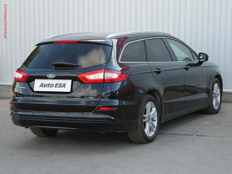 Ford Mondeo (2017) 2.0TDCi, AT, navi, park.asist - fotka 4 z 25
