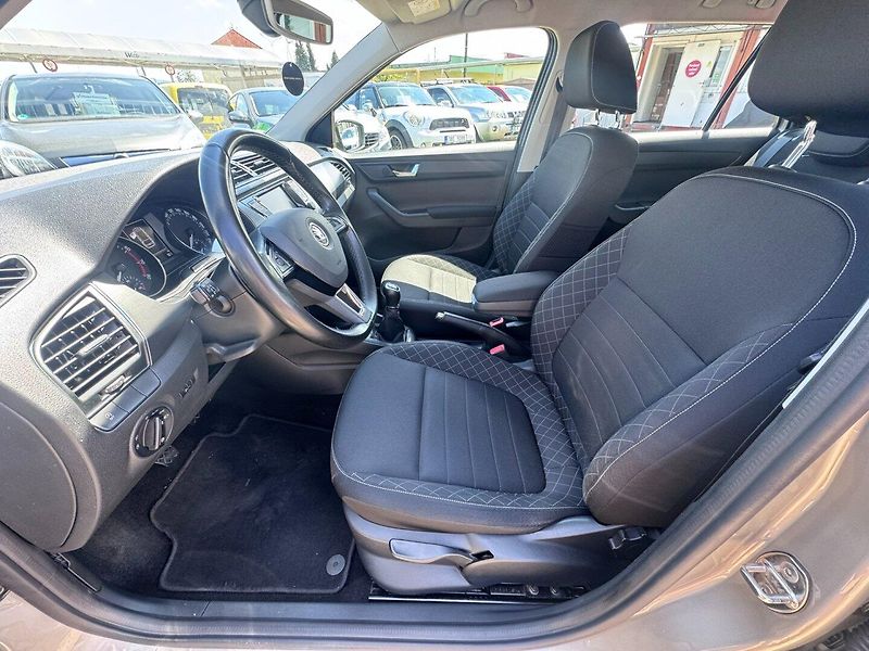 Škoda Fabia (2015) 1,2 TSI 81 KW 2. MAJ KILOMETRY - fotka 17 z 50