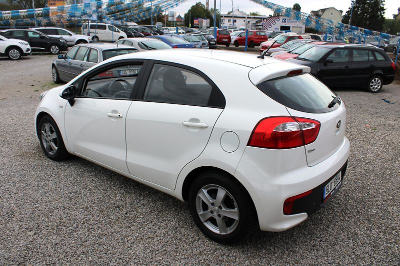 Kia Rio (2015) 1.4i KLIMA EL.OKNA ALUKOLA - fotka 5 z 16