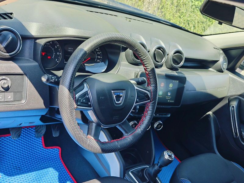 Dacia Duster (2022) 1,0 TCe 74 kW Prestige LPG - fotka 13 z 42