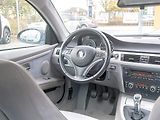 BMW Řada 3 (2009) 320I 125KW man – PĚKNÝ - náhled 13